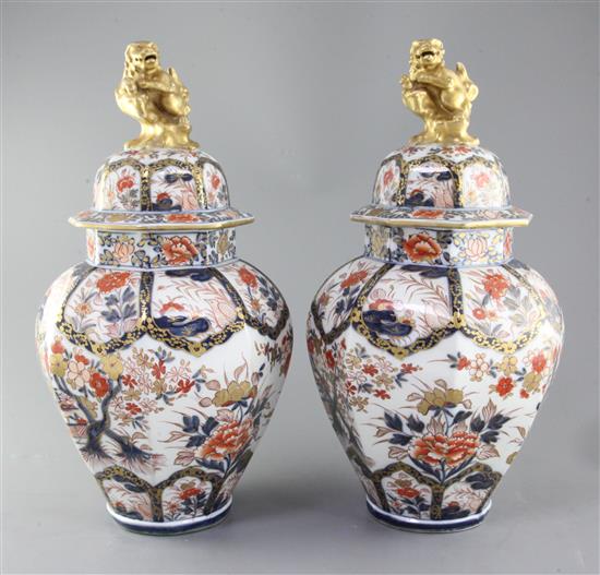 A pair of Imari octagonal vases and covers, by Samson of Paris, c.1900, 42cm